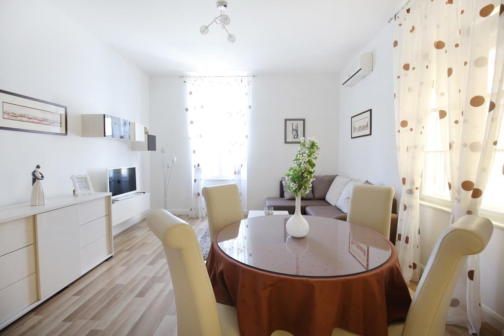 Bay View Apartment Zadar Exterior photo