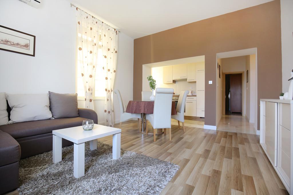 Bay View Apartment Zadar Exterior photo